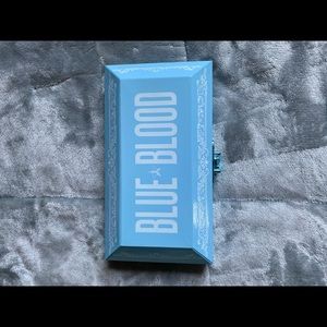 Jeffree star Blue Blood eyeshadow New never used